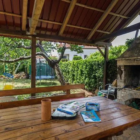 App Luka 1 - Garden For Children And Pets Poreč