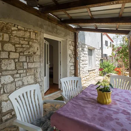 App Luka 1 - Garden For Children And Pets Poreč